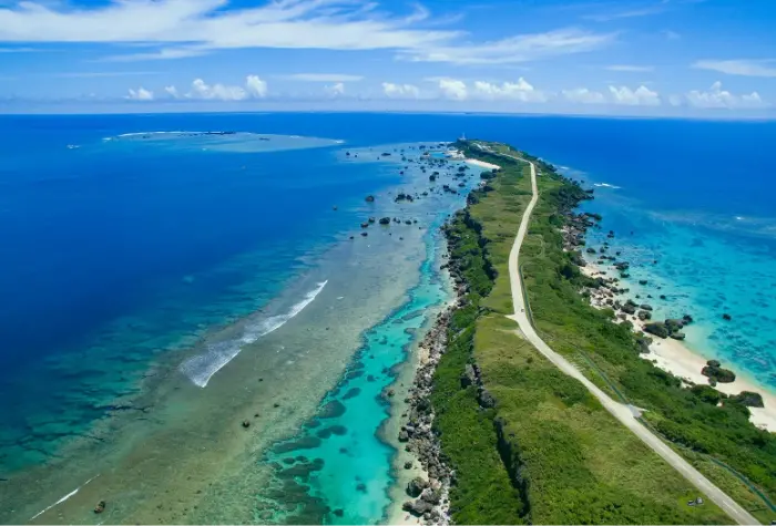 東平安名崎（ひがしへんなざき）